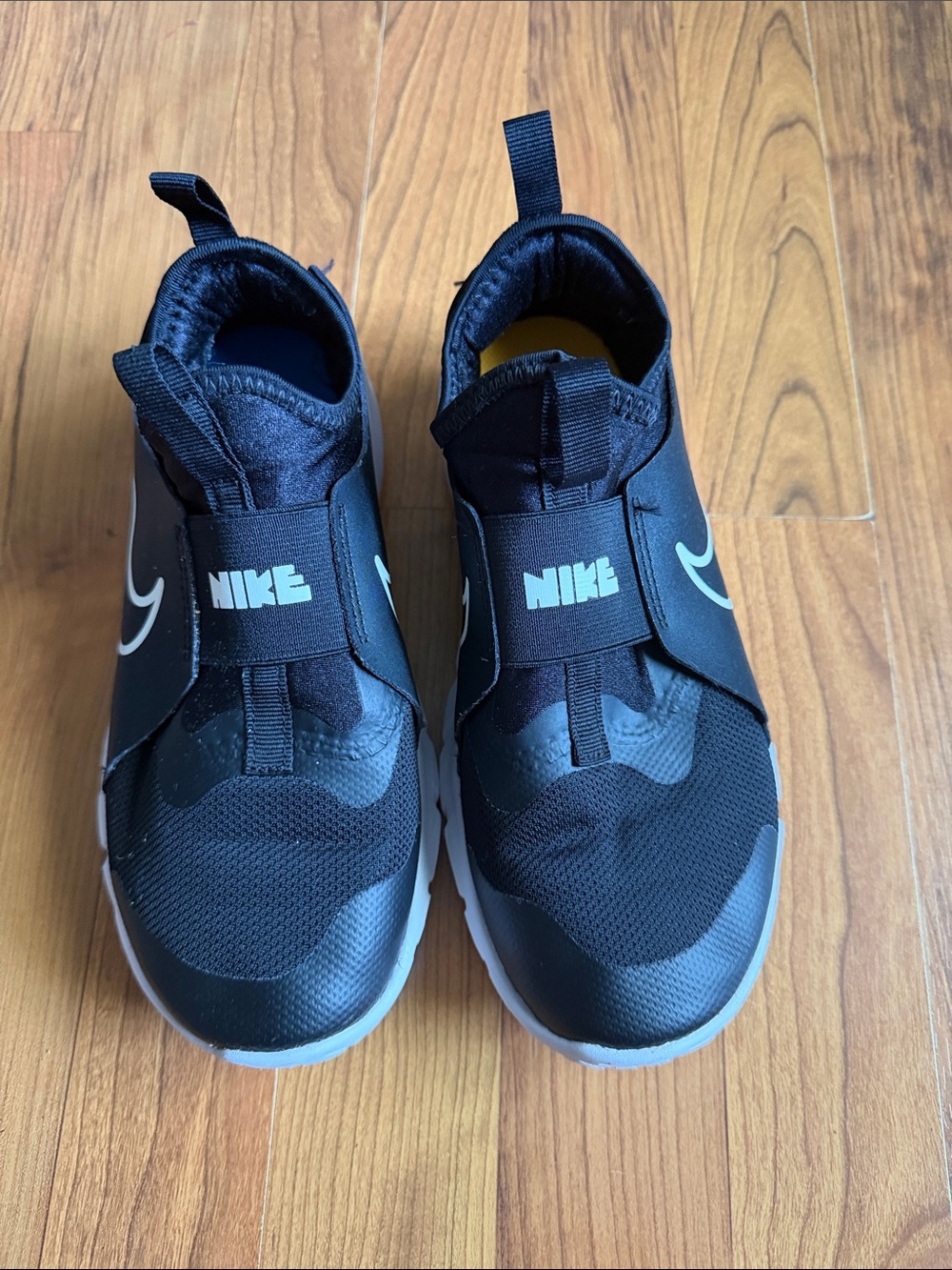 Nike Kids Black Flex Slip-On Sneakers Size 4.5